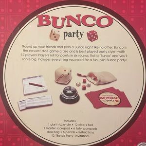 NWOT BUNCO PARTY GAME FOR UP TO TWELVE PLAYERS DELUXE VERSION WITH INVITATIONS
